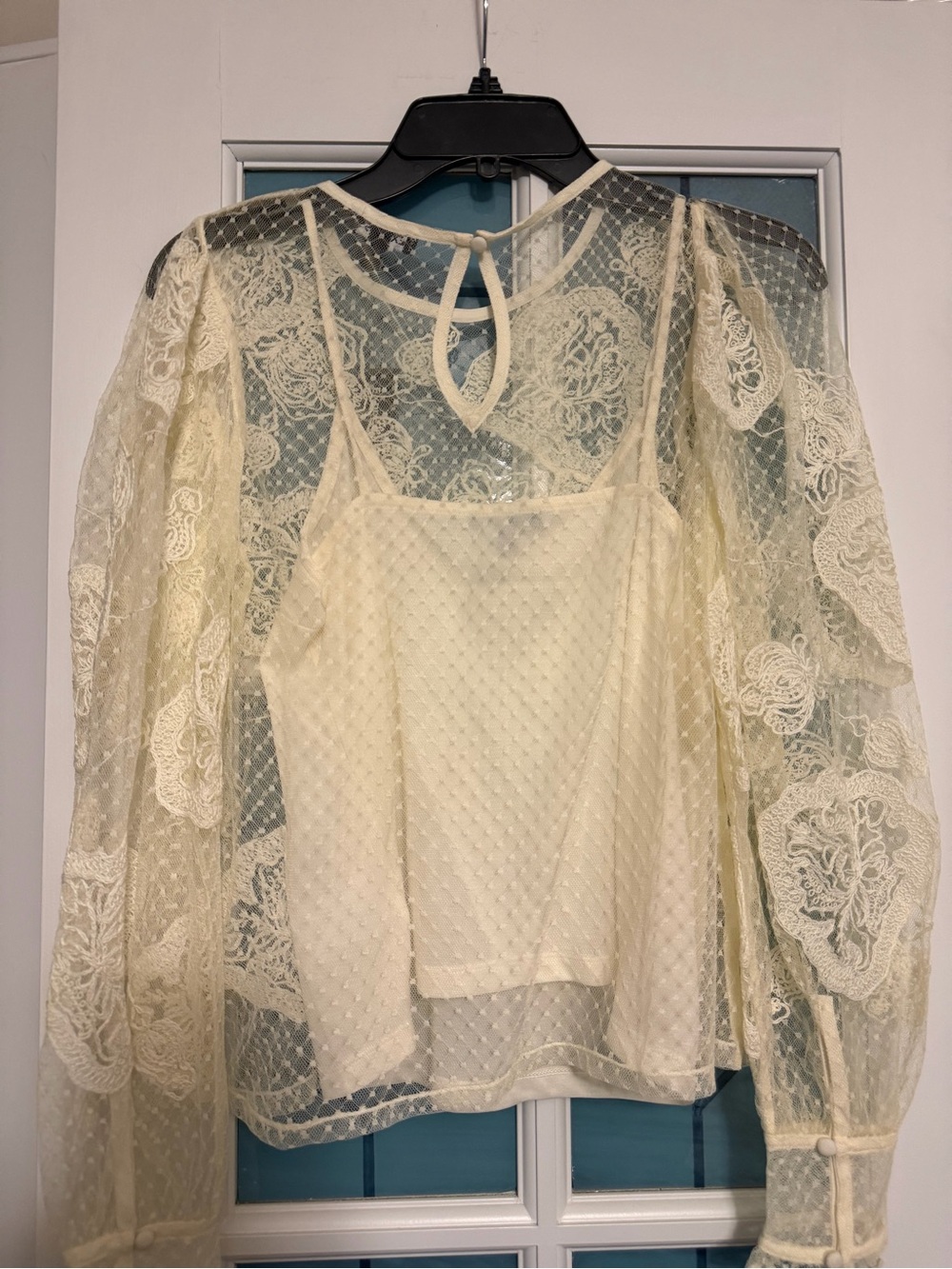 Express Ivory Floral Lace Long-Sleeve Blouse - Picture 3 of 6